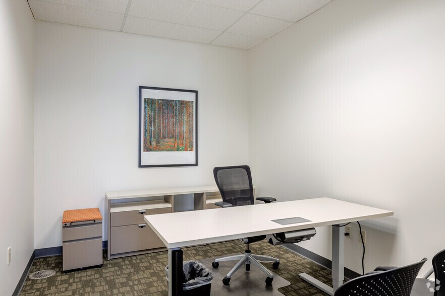 More Photos Of 355 S Teller St, Lakewood Coworking Space