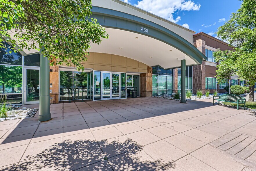 More Photos Of 858 Coal Creek Cir, Louisville Office For Sale