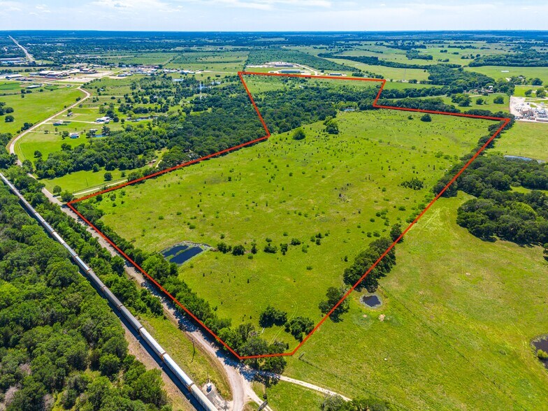 Primary Photo Of Highway 14, Groesbeck Land For Sale