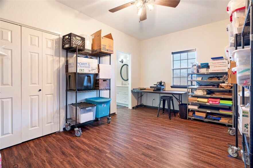 More Photos Of 5528 Fm 933, Whitney Office Residential For Sale