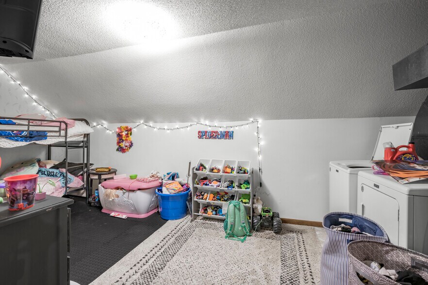 More Photos Of 104-112 Main St, Wanamingo General Retail For Sale