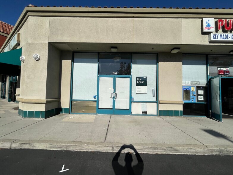 More Photos Of 1774-1838 Milmont Dr, Milpitas Unknown For Lease