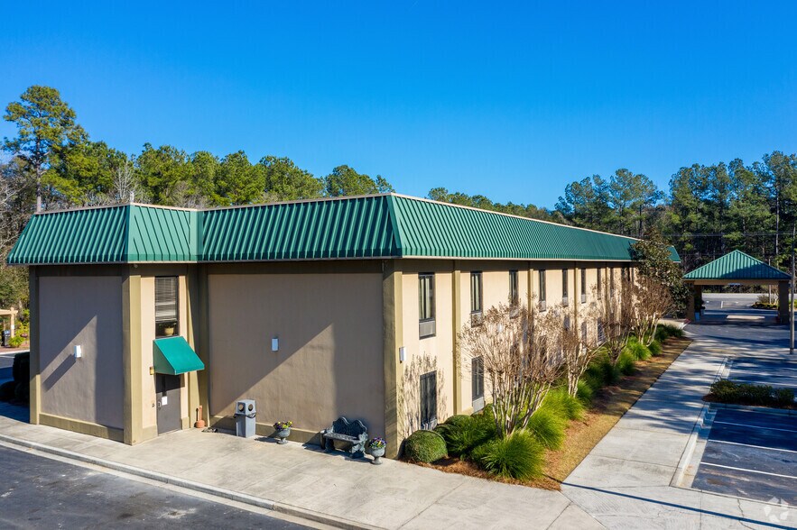 More Photos Of 505 Rembert C Dennis Blvd, Moncks Corner Hotel For Sale