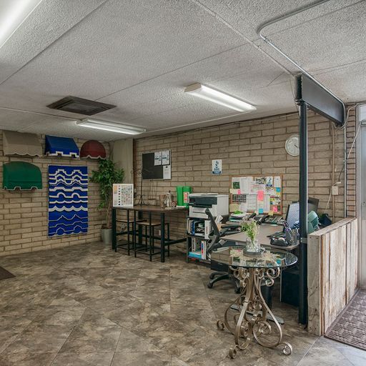 More Photos Of 5541 N 59th Ave, Glendale Service For Lease