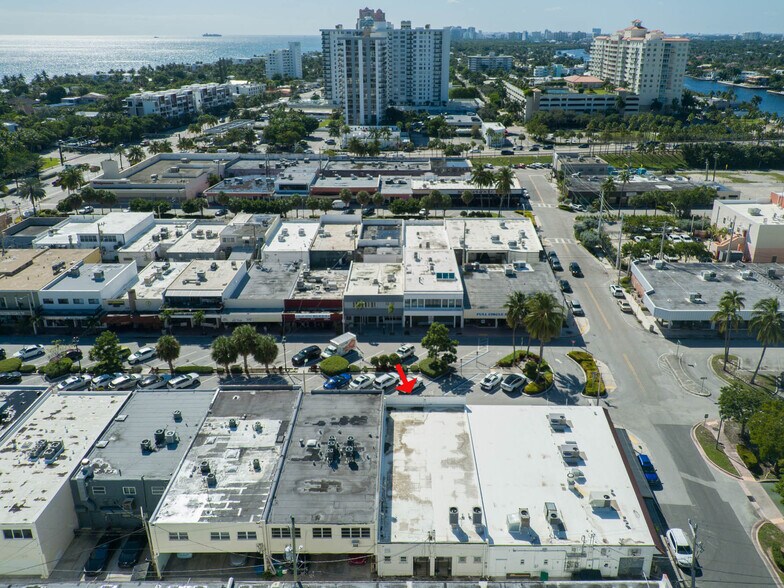 More Photos Of 3309 NE 33rd St, Fort Lauderdale General Retail For Lease