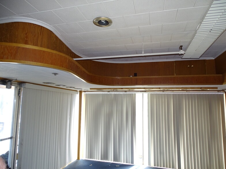 More Photos Of 417 E Sunbury St, Shamokin Storefront Retail Office For Sale