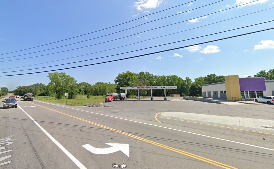 More Photos Of 70 N Main St, Manchester General Retail For Lease