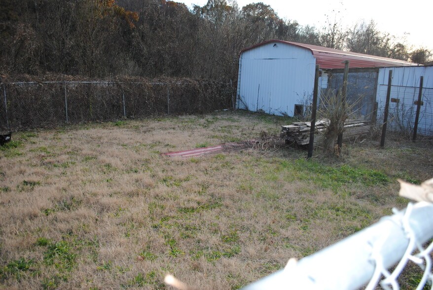 More Photos Of 2928 Cummings Hwy, Chattanooga Land For Sale