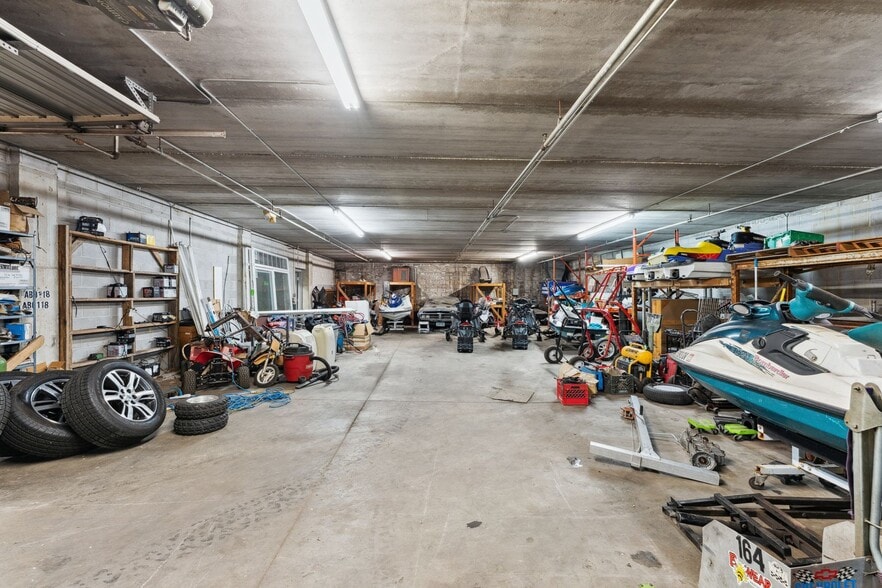 More Photos Of 4388 Shoreline Dr, Spring Park Storefront Retail Office For Sale