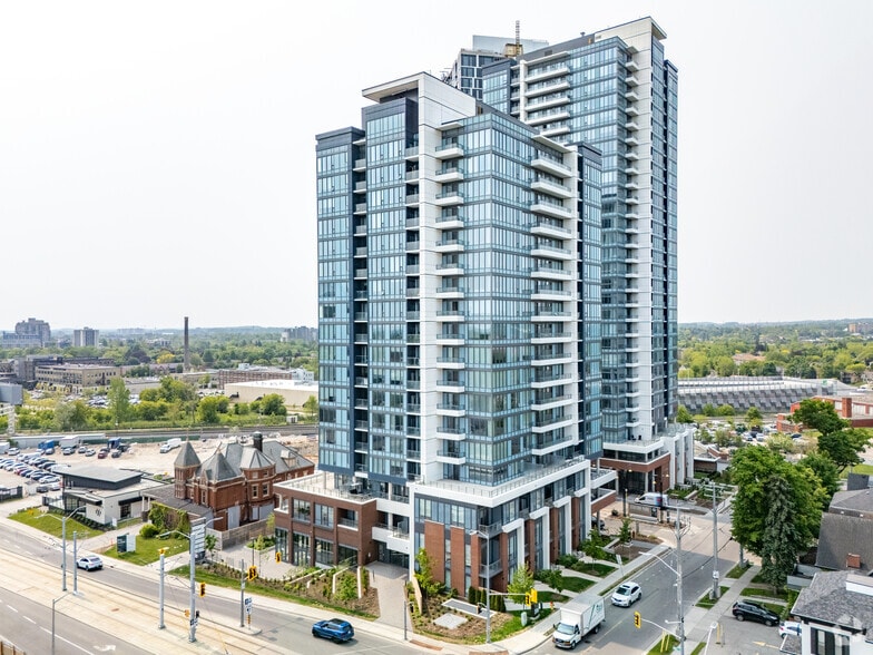 More Photos Of 641 King St W, Kitchener Apartments For Lease