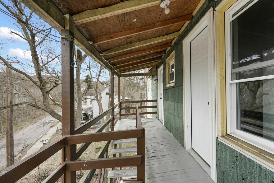 More Photos Of 101 Pennsylvania Ave, Binghamton Apartments For Sale