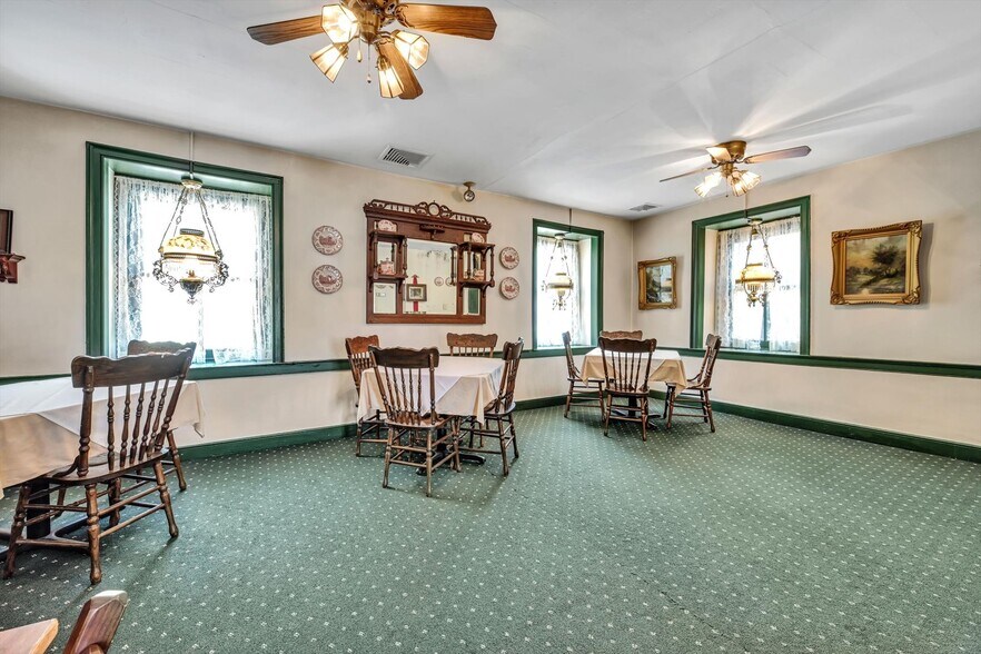 More Photos Of 3790 Morgantown Rd, Mohnton Restaurant For Sale