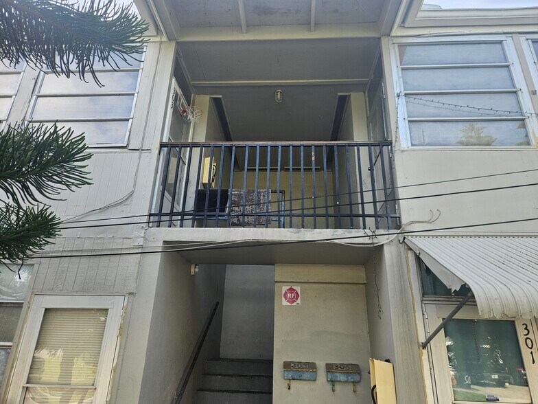 More Photos Of 1267 Franklin St, Clearwater Apartments For Sale