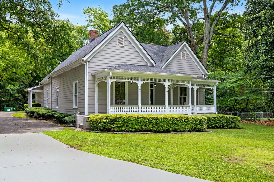 More Photos Of 195 N Jeff Davis Dr, Fayetteville Office Residential For Sale