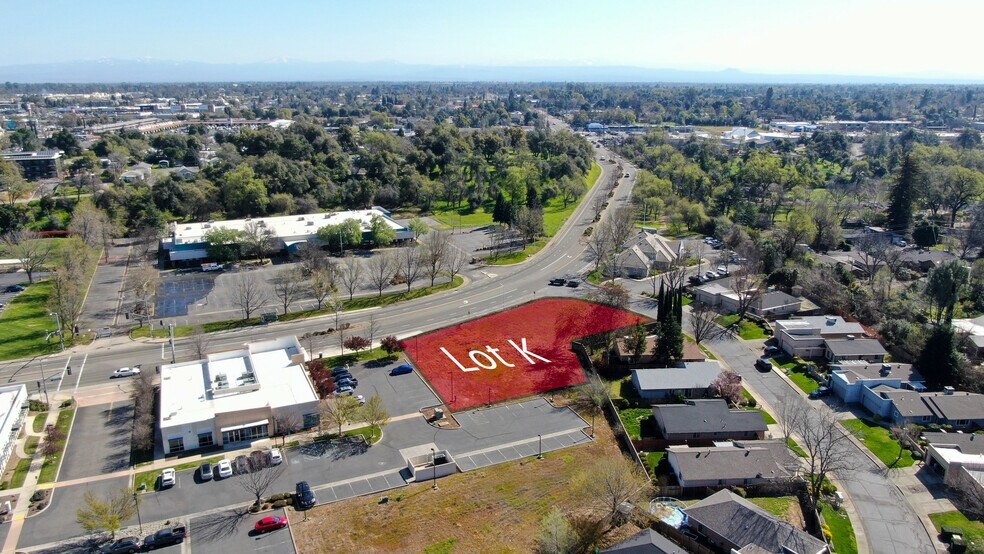 More Photos Of 390 Hartnell Ave, Redding Office For Lease
