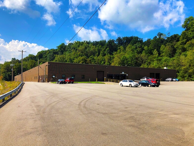 Primary Photo Of 4777 Streets Run Rd, Pittsburgh Warehouse For Lease