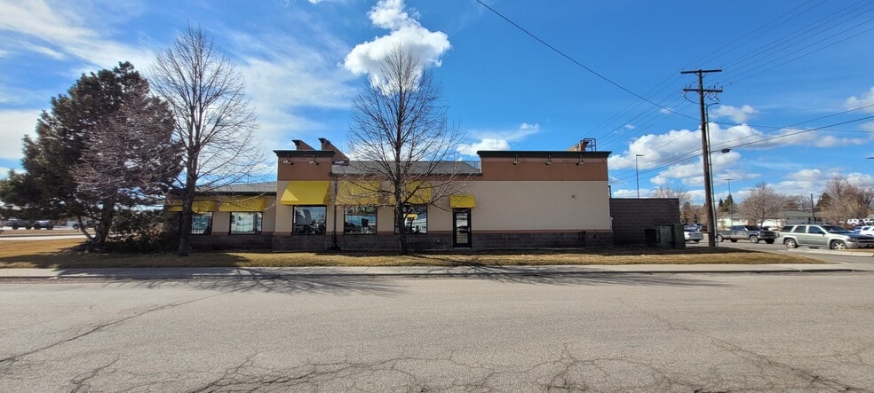 More Photos Of 3315 10th Ave S, Great Falls Restaurant For Sale