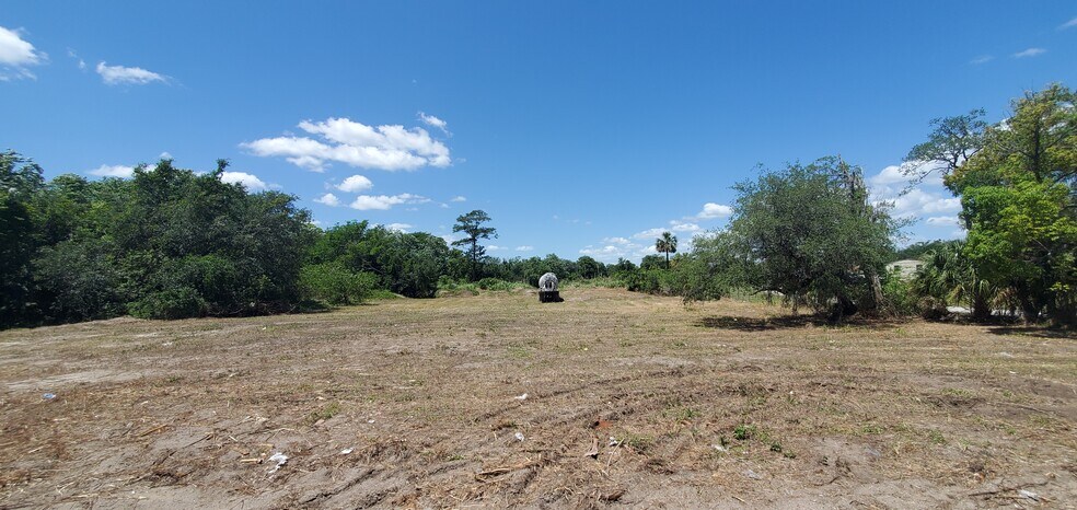 More Photos Of 4005 Ronald Reagan, Longwood Land For Sale