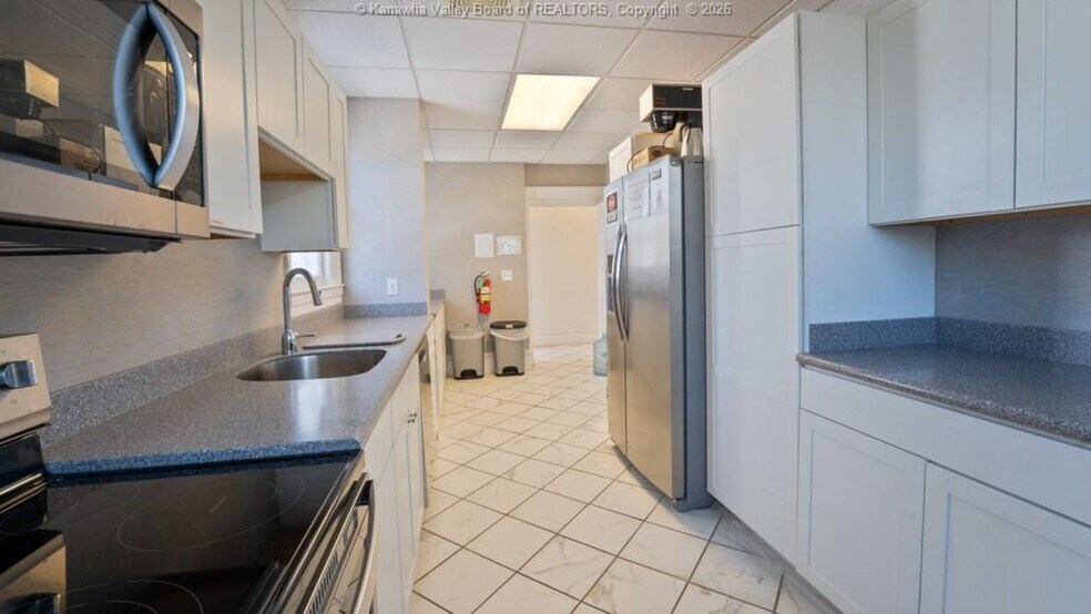 More Photos Of 1510 Kanawha Blvd E, Charleston Office For Sale