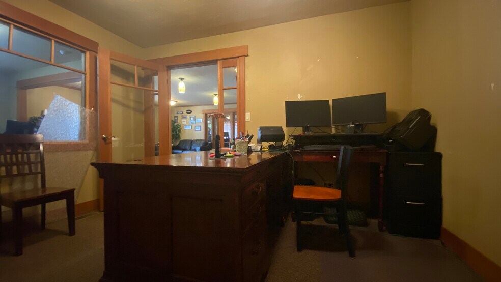 More Photos Of 724 Second St E, Kalispell Office For Lease