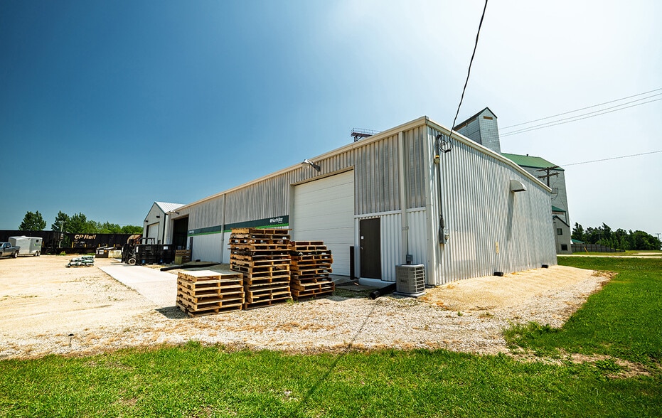 More Photos Of 41103 E 6 Rd, Domain Food Processing For Sale