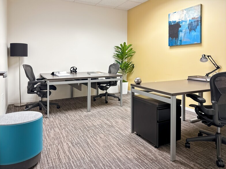 More Photos Of 110 E Broward Blvd, Fort Lauderdale Office Residential For Lease
