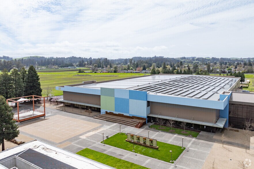 More Photos Of 1400-1500 Valley House Dr, Rohnert Park Unknown For Lease