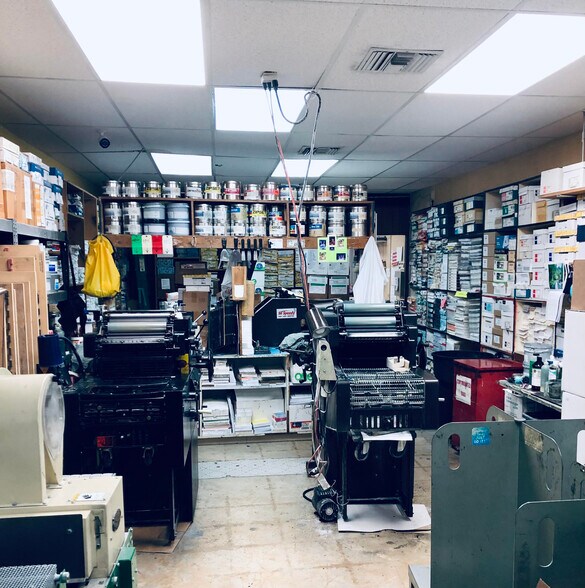 More Photos Of 1200-1240 E 4th Ave, Hialeah General Retail For Sale