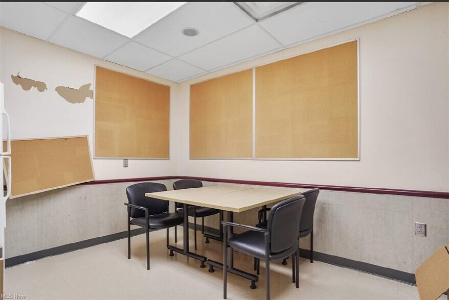 More Photos Of 7800 Cleveland Ave NW, North Canton Drugstore For Sale