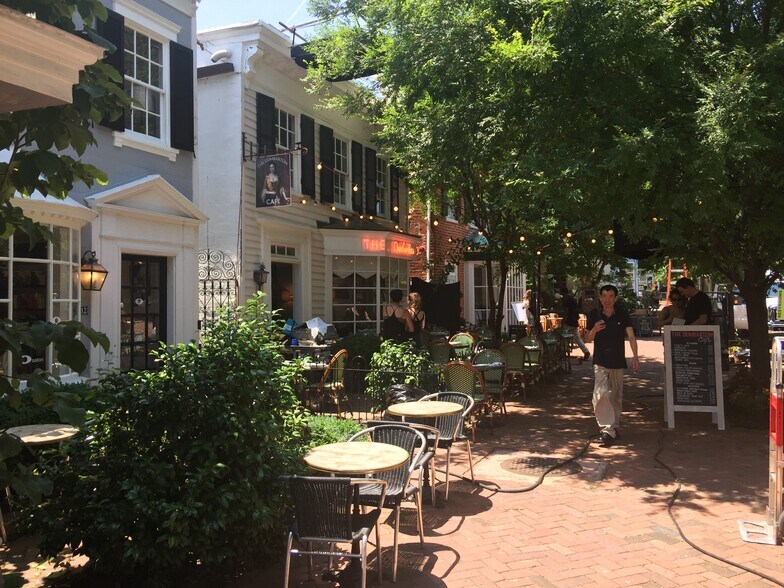 Primary Photo Of 3212 O St NW, Washington Storefront Retail Office For Lease