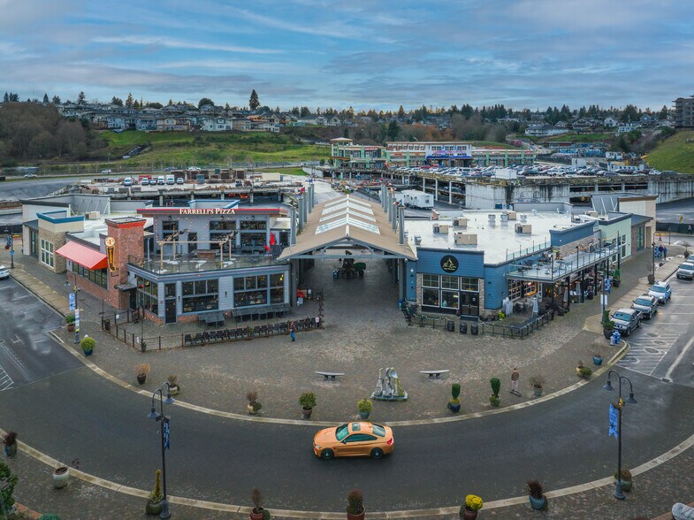 More Photos Of 5058 Main St, Tacoma General Retail For Lease