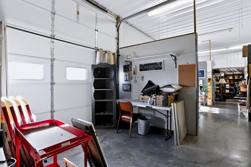 More Photos Of 291 E Two Cent Rd, Bargersville Warehouse For Sale