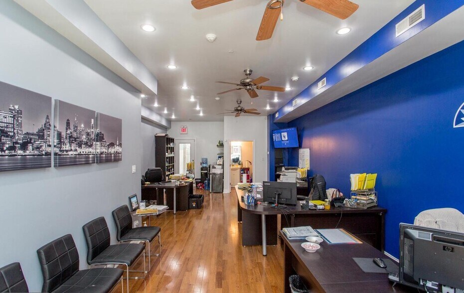 More Photos Of 1860 Frankford Ave, Philadelphia Storefront Retail Residential For Sale