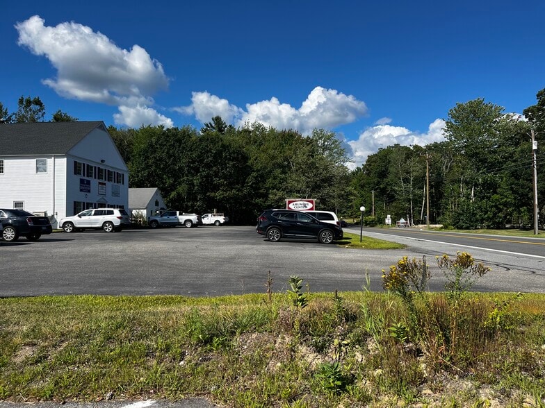 Primary Photo Of 1222 Portland Road/ US Route 1, Arundel Office For Sale