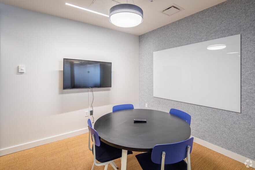 Photo of 16th Floor Ste 