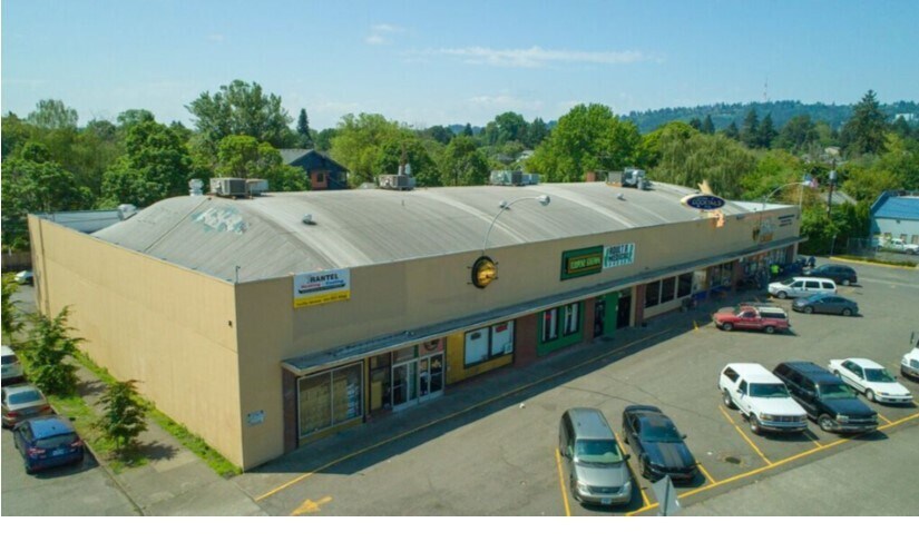 More Photos Of 1410-1450 SE Powell Blvd, Portland Storefront Retail Office For Sale