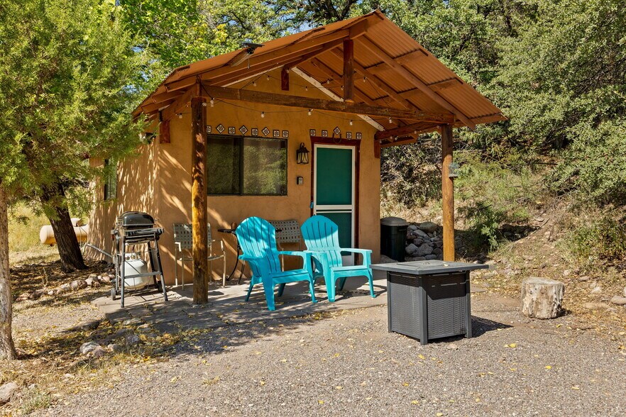 More Photos Of 93 Catwalk, Glenwood Trailer Camper Park For Sale