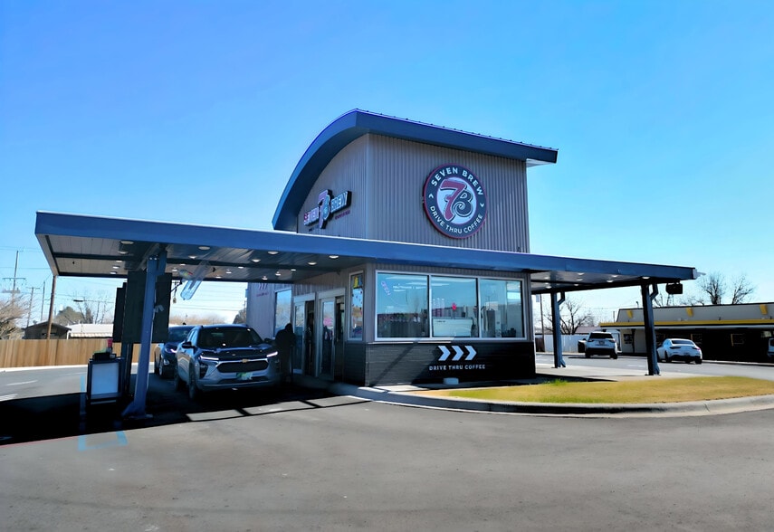 Primary Photo Of 3838 Andrews Hwy, Odessa Service Station For Sale