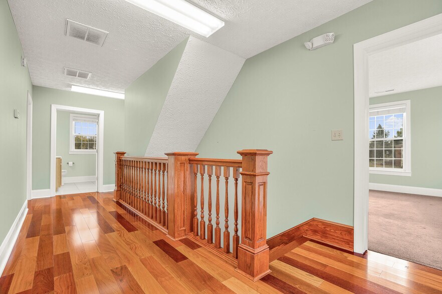 More Photos Of 6245 University Park Dr, Radford Office Residential For Sale