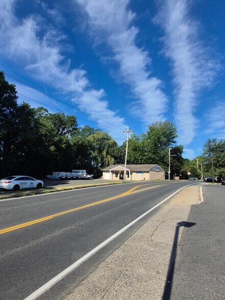 Primary Photo Of 33 Grattan St, Chicopee General Retail For Sale