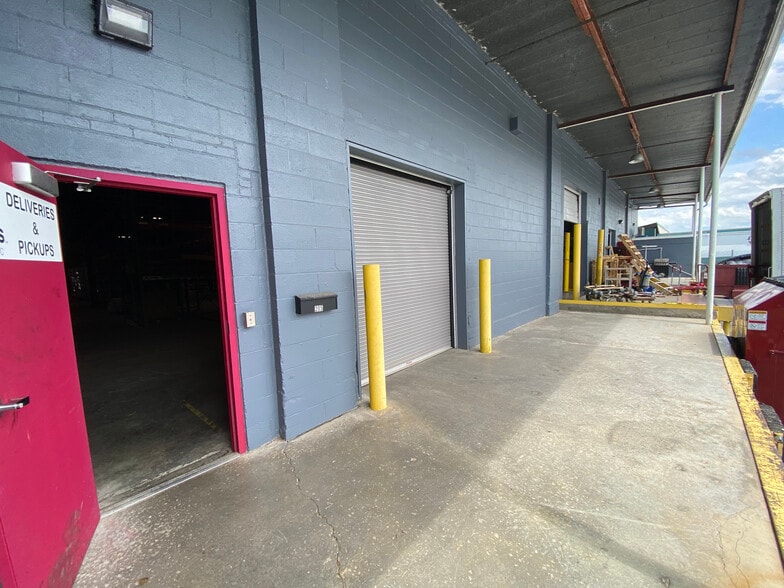 More Photos Of 205 Brick Kiln Rd, Winchester Warehouse For Sale