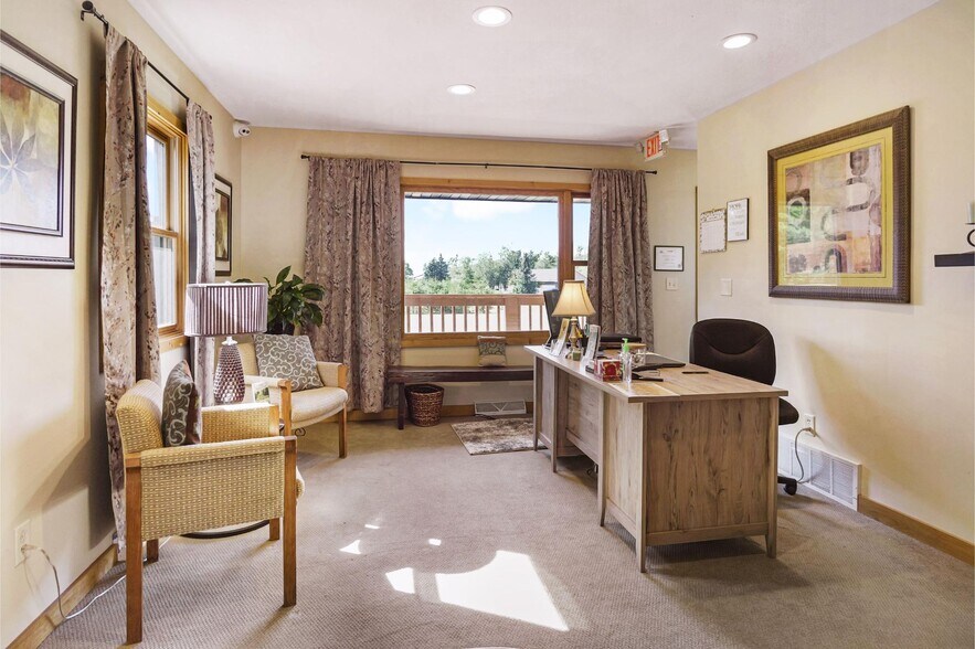 More Photos Of 8778 Earls Ct, Woodruff Office For Sale