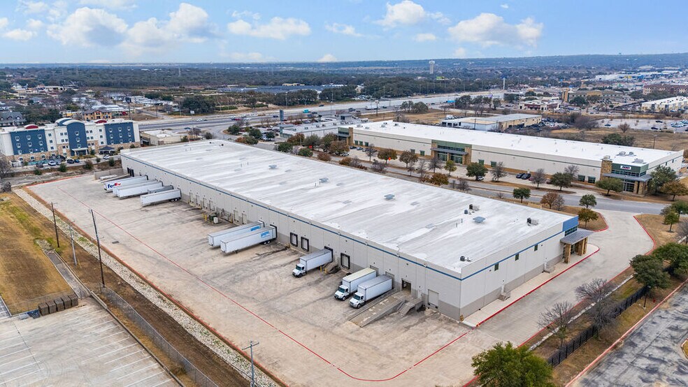 More Photos Of 5500 Mid Cities, Schertz Warehouse For Lease