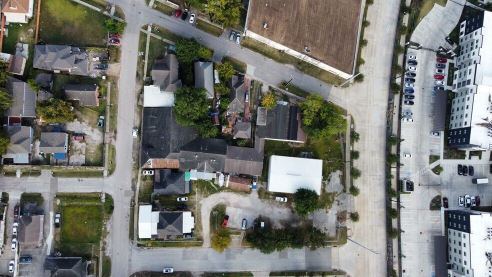 More Photos Of 1206 Brooks St, Houston Land For Sale