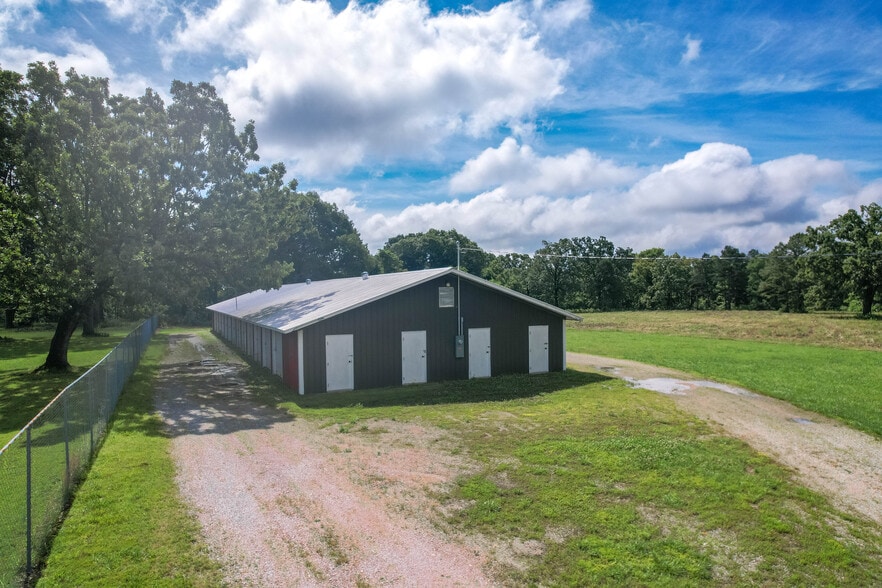 More Photos Of 620 N Main St, Jay Self Storage For Sale