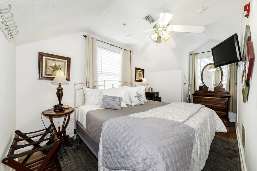 More Photos Of 29 Cuna St, Saint Augustine Hospitality For Sale