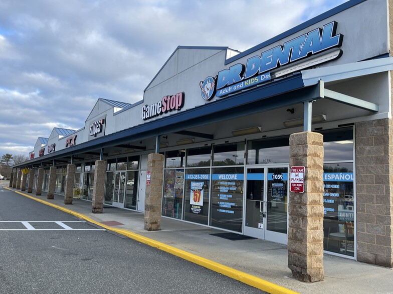 More Photos Of 1101-1105 Boston Rd, Springfield Unknown For Lease