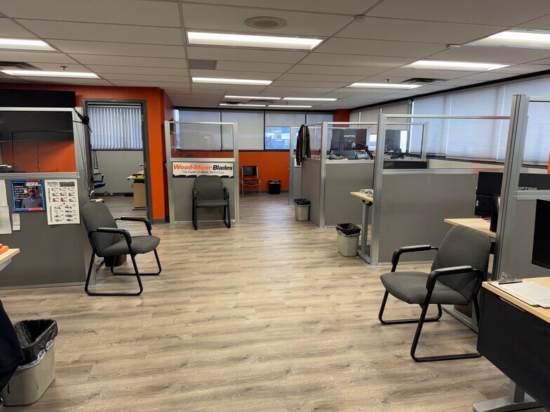 More Photos Of 8180 W 10th St, Indianapolis Manufacturing For Sale