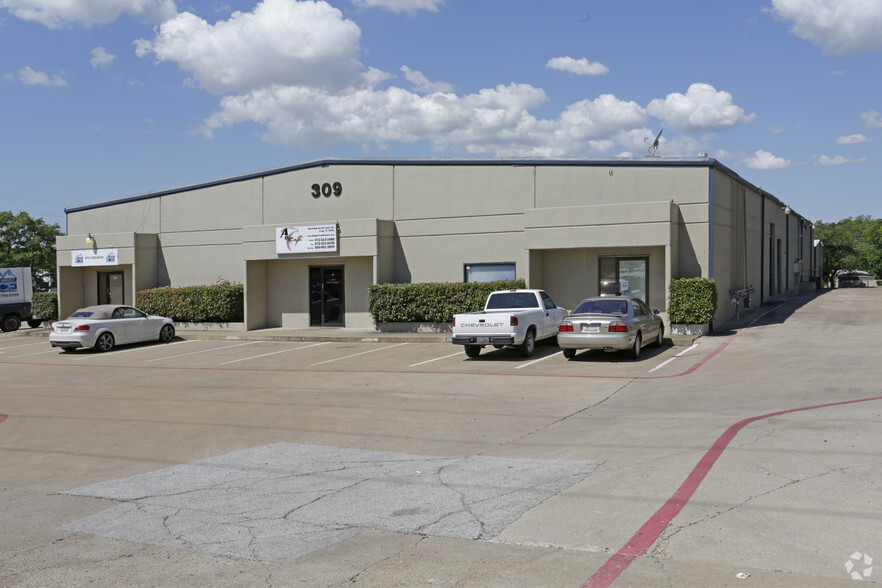 Primary Photo Of 350 S Belt Line Rd, Irving Unknown For Lease