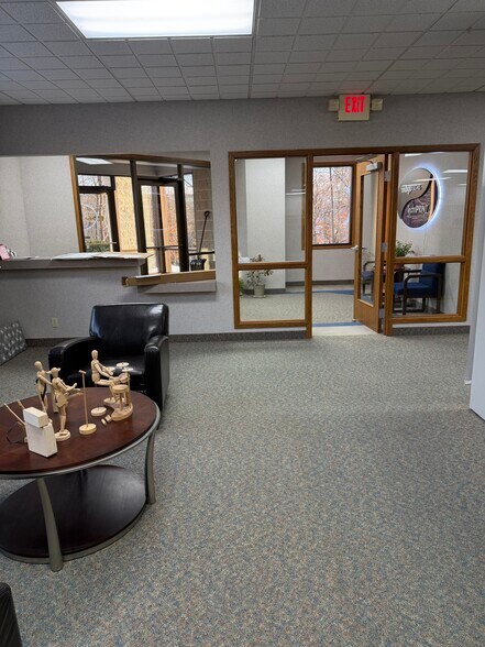 More Photos Of 7660 Quattro Dr, Chanhassen Warehouse For Sale